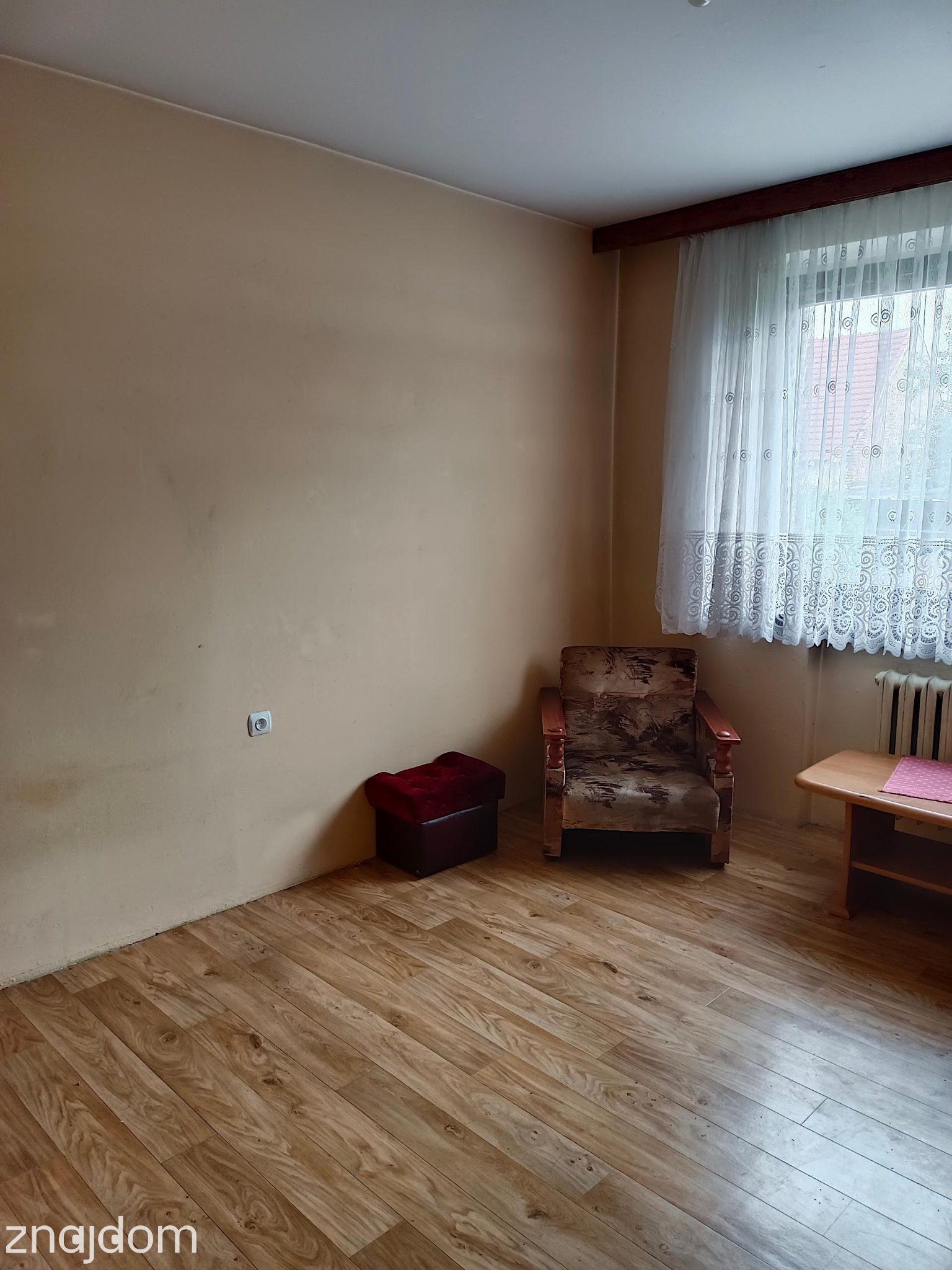Dom wolnostojący w Tułowicach - zdjęcie 3