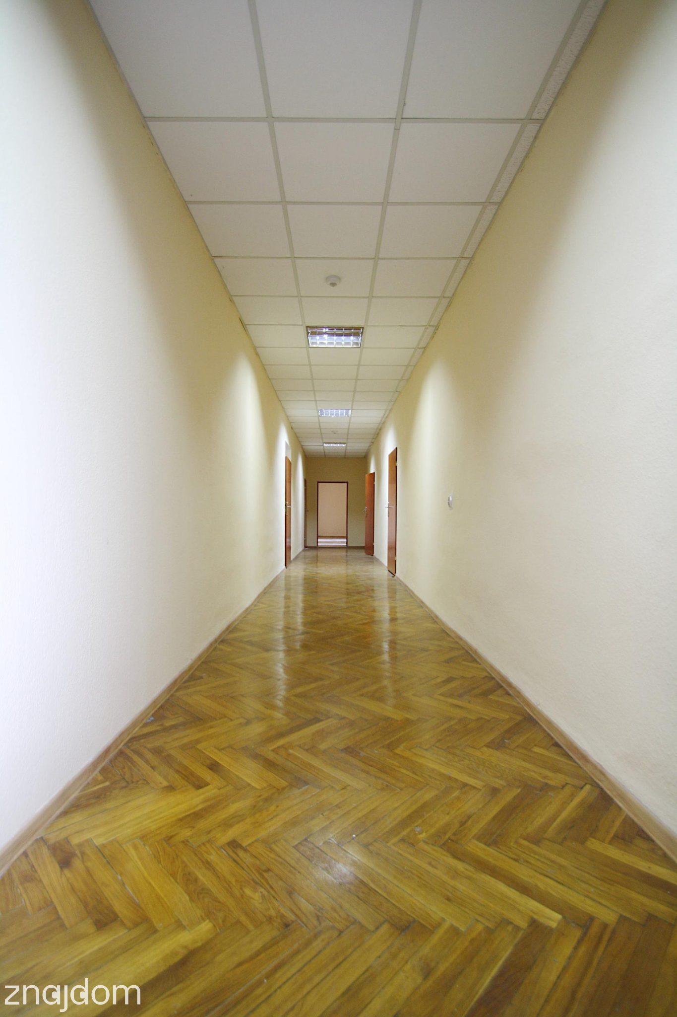 Duży lokal biurowy w Centrum na wynajem - zdjęcie 3