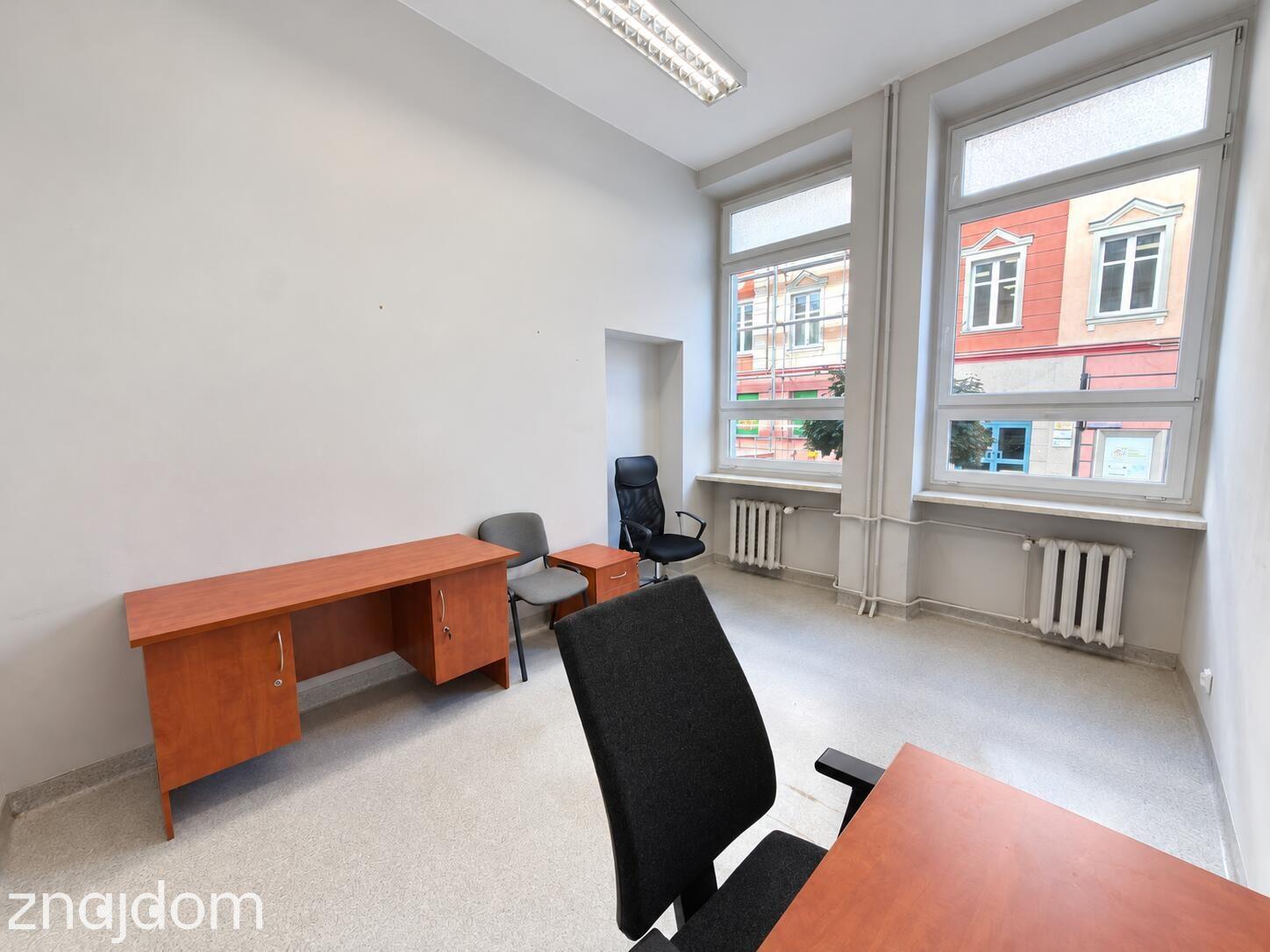 Biuro 13 m² w ścisłym centrum Opola - zdjęcie 3