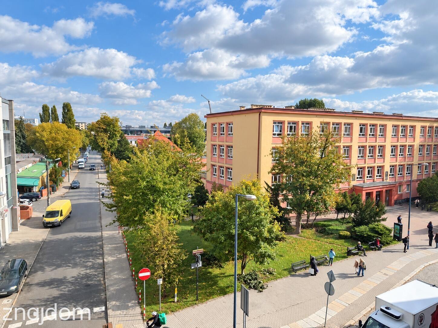 Całe piętro biurowe 388 m² w centrum Opola - zdjęcie 4