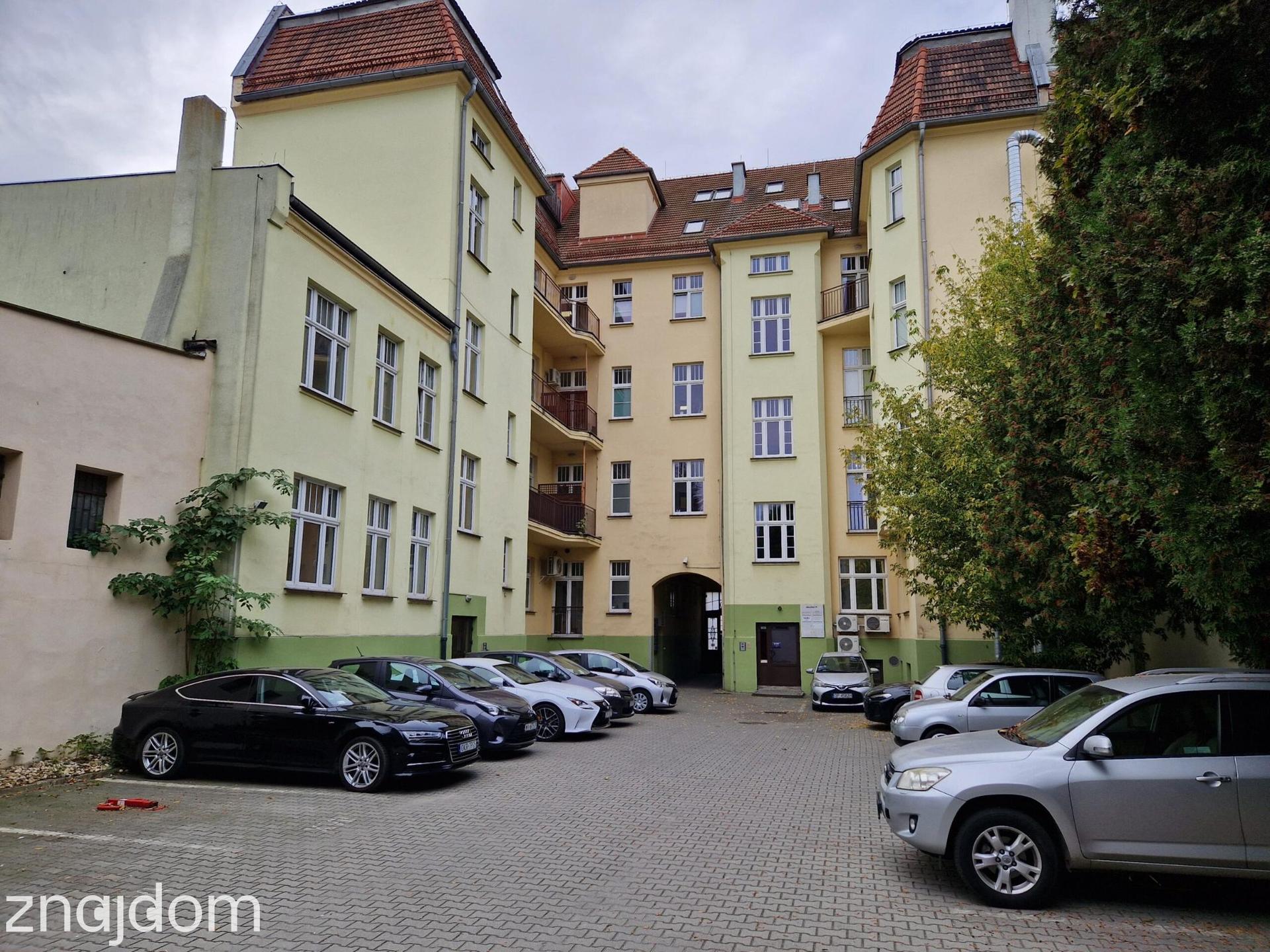 Miesjce parkingowe przy ul.Kołłątaja - zdjęcie 3