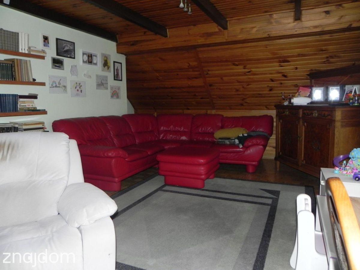 Przestronny dom | 263 m² | Działka 2040 m² | 8 pok - zdjęcie 15