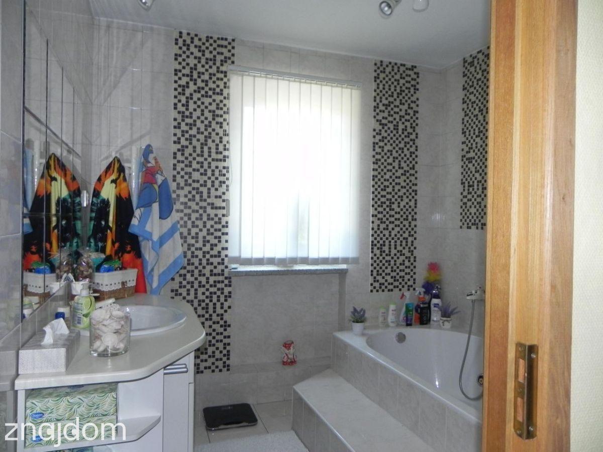 Przestronny dom | 263 m² | Działka 2040 m² | 8 pok - zdjęcie 11