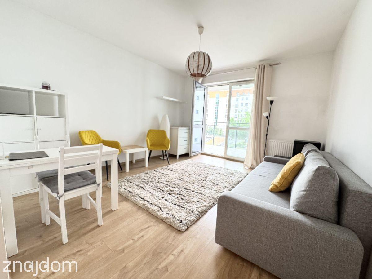 Sielce| 33,38 m2 pokój z oddzielną kuchnią | garaż