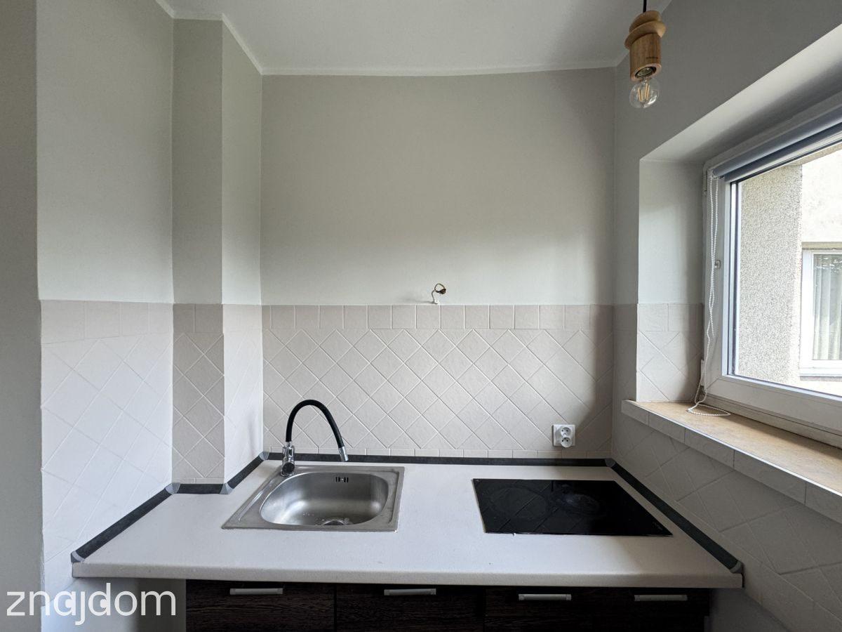 Saska Kępa | kawalerka z oddzielną kuchnią, balkon - zdjęcie 8