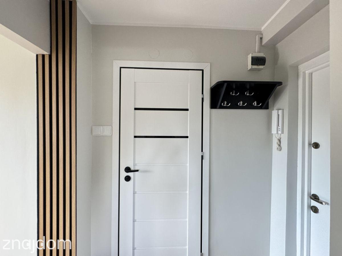 Saska Kępa | kawalerka z oddzielną kuchnią, balkon - zdjęcie 12