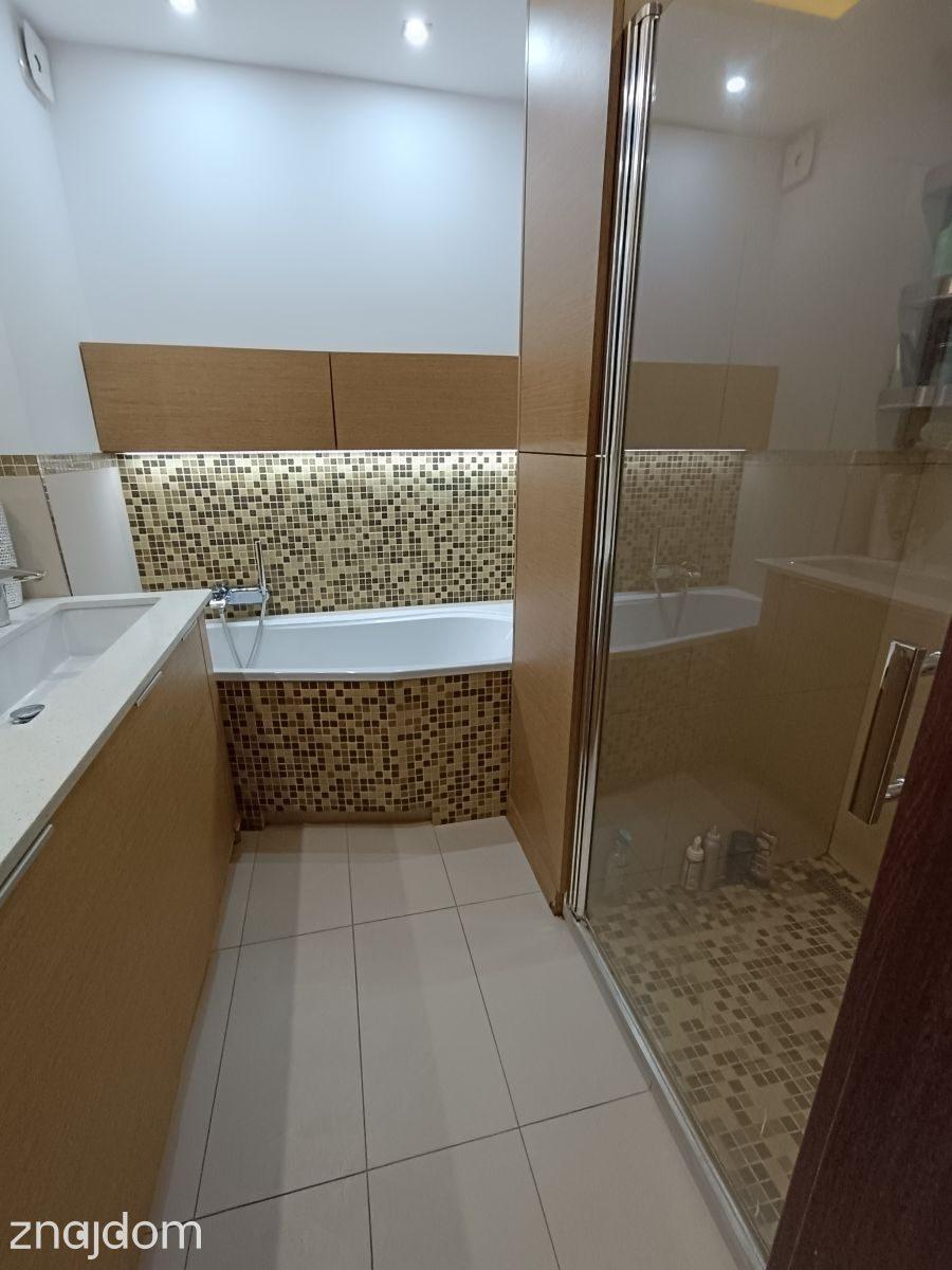 4 pokoje | balkon | komórka | 2 garaże - zdjęcie 11
