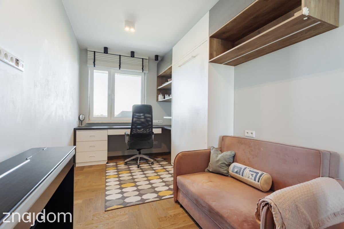 | Umeblowane | Duży Balkon | Komórka | 2 Garaże | - zdjęcie 11
