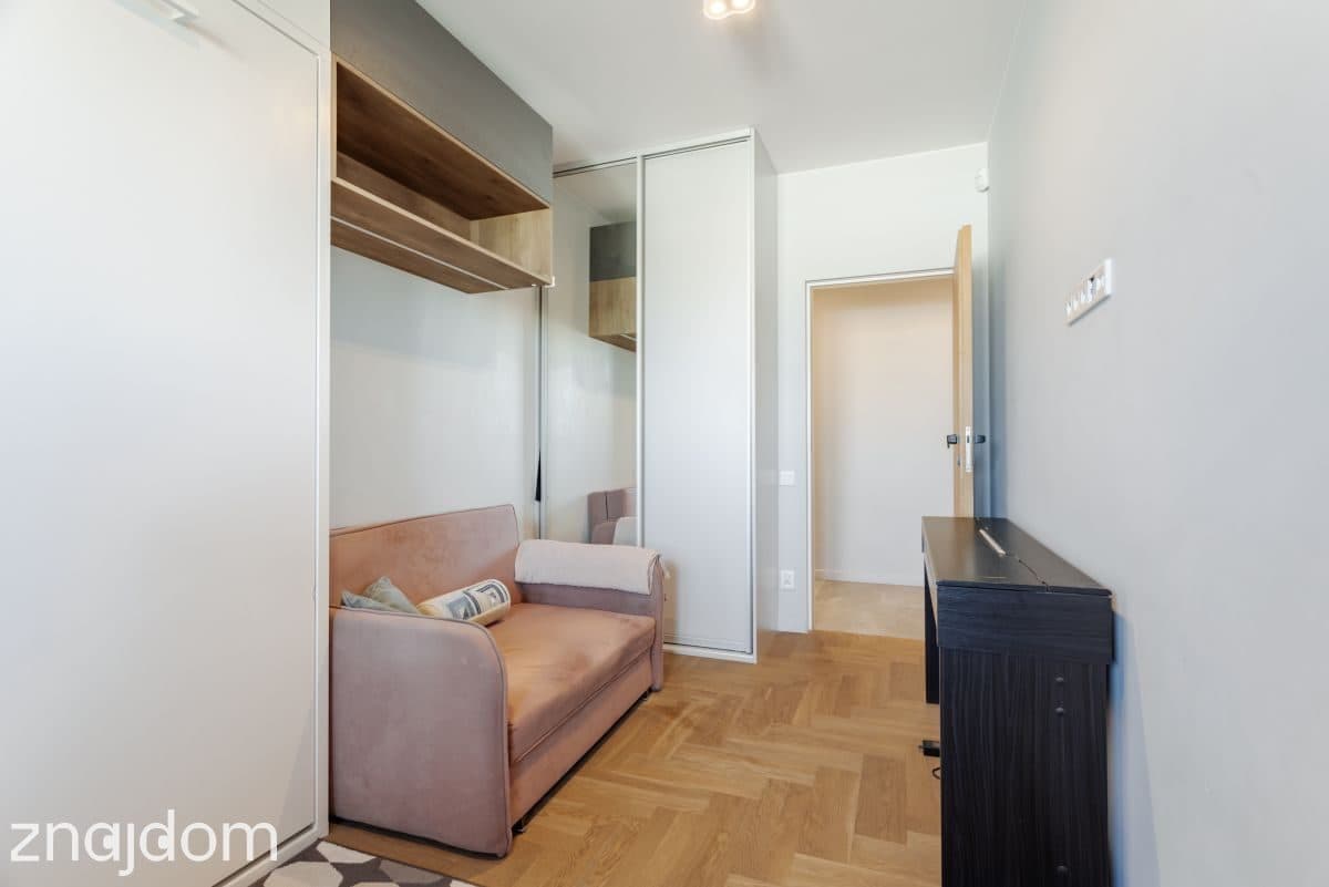 | Umeblowane | Duży Balkon | Komórka | 2 Garaże | - zdjęcie 12