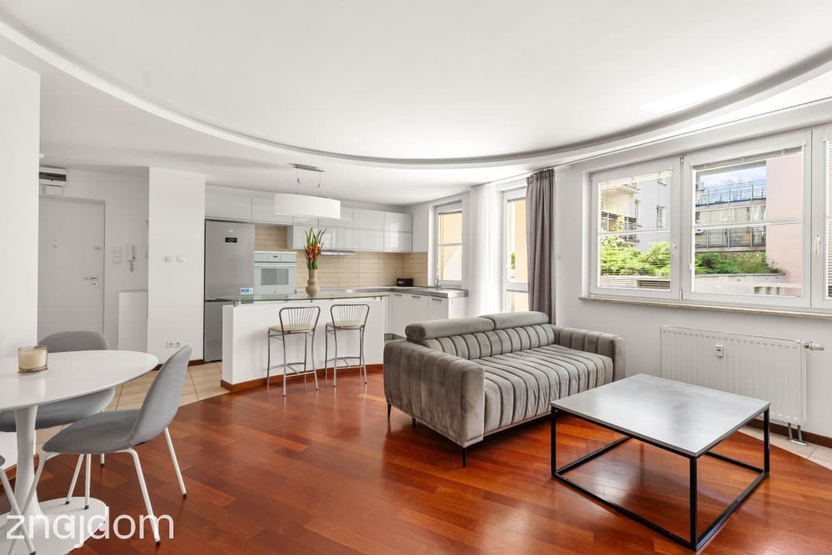 2 pokoje | 56.10m2 | Śródmieście | Zieleń