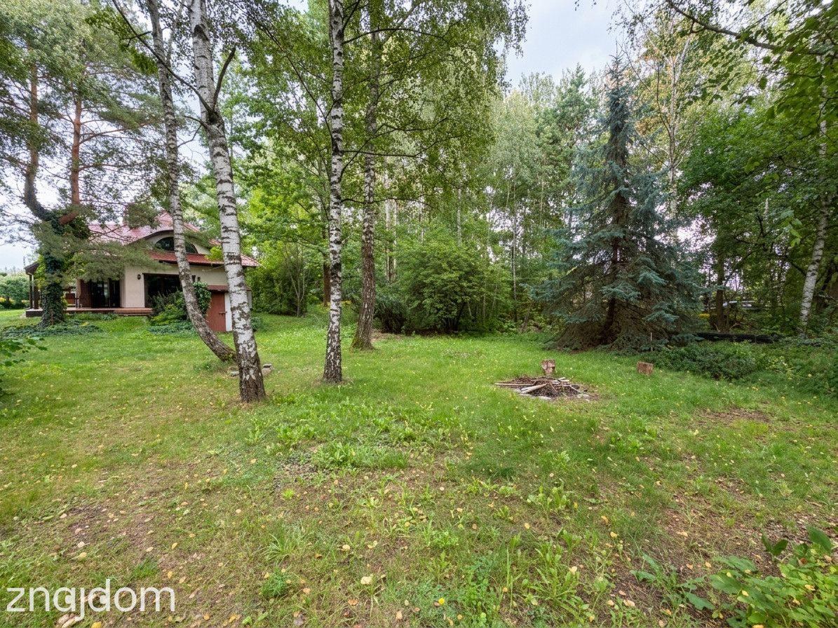 Prywatna leśna enklawa pod Warszawą | 2800 m² - zdjęcie 19