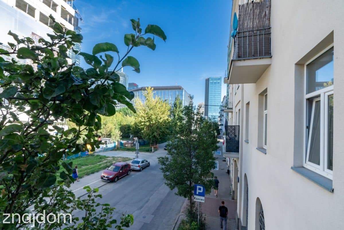 Stylowa kamienica w centrum – 3,50 m wysokości. - zdjęcie 18