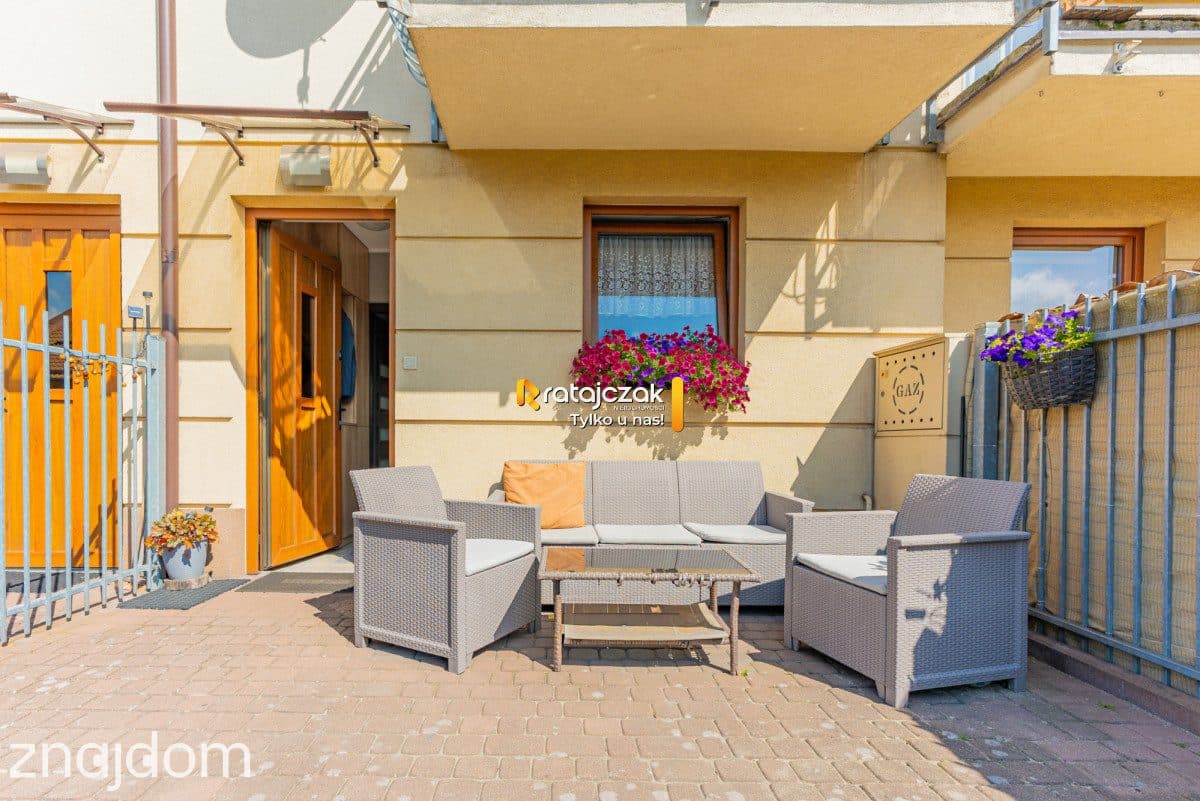 Dom w Rumi Janowo| 4 Pokoje | 2 Balkony| Ogród| - zdjęcie 2