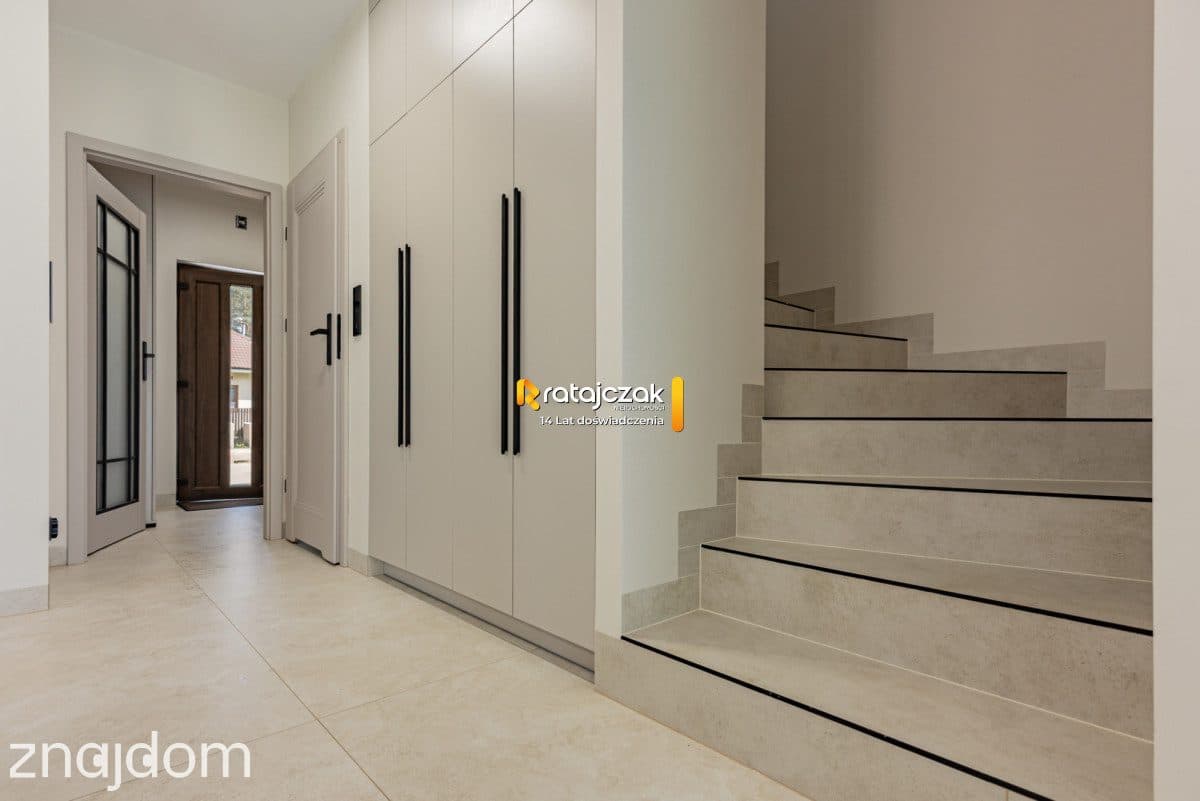 Ekonomiczny Bliźniak | Wysoki standard| 960m2 - zdjęcie 12