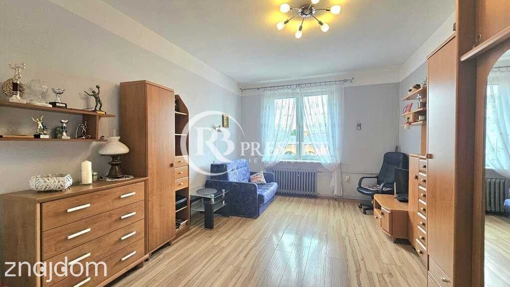 3 pokoje, cegła, piwnica, ciche centrum - zdjęcie 2