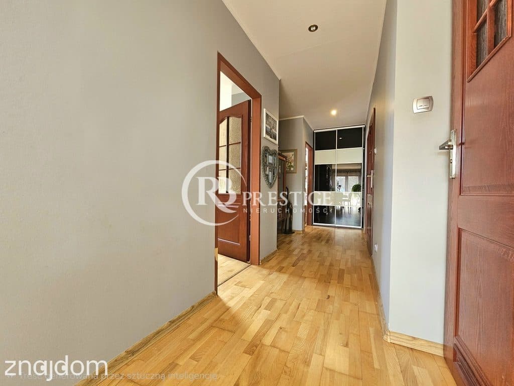 Dom z potencjałem i działką 1200m + działka 1100m² - zdjęcie 9