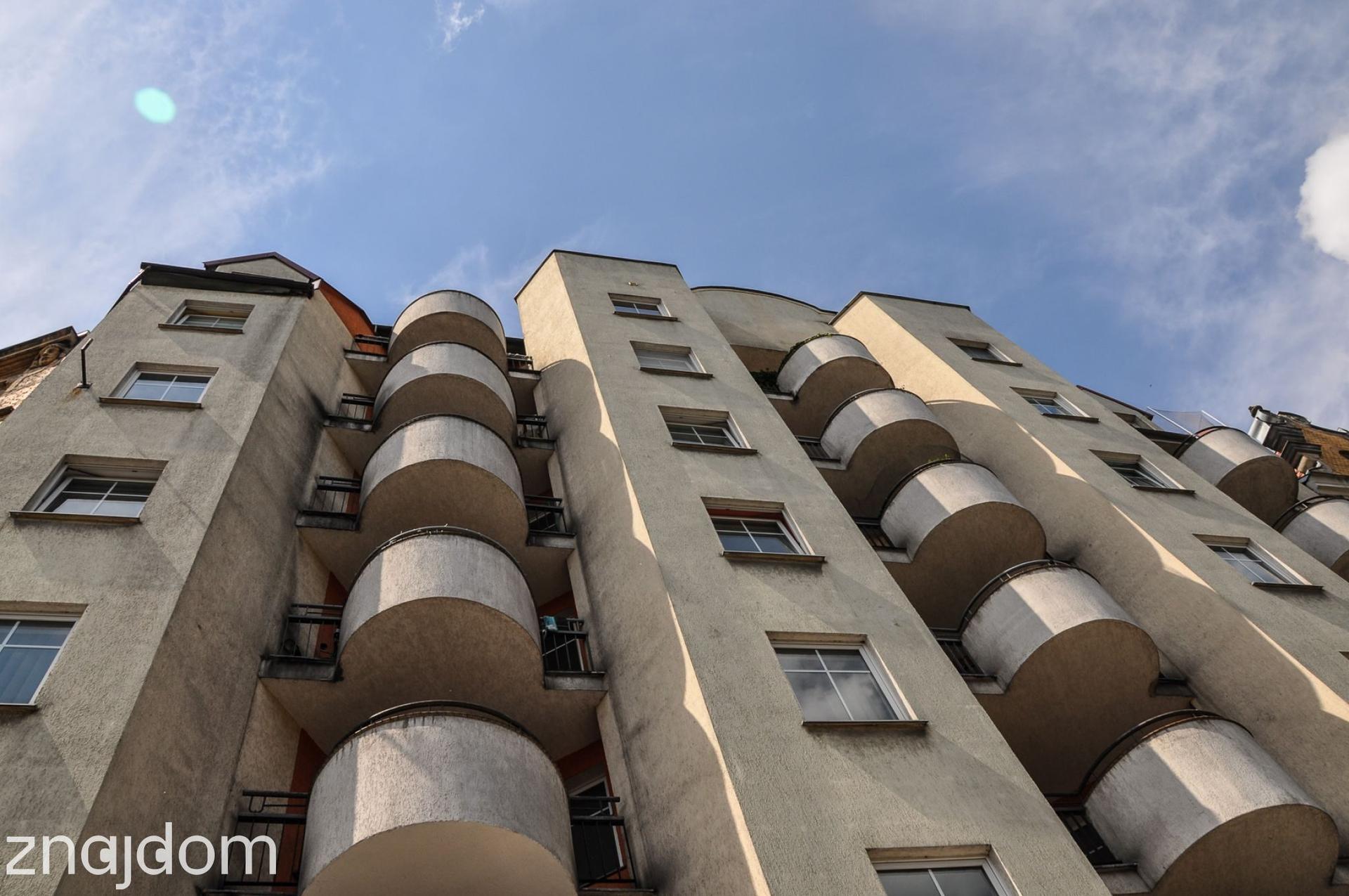 Kawalerka Mostowa Balkon garaż - zdjęcie 16
