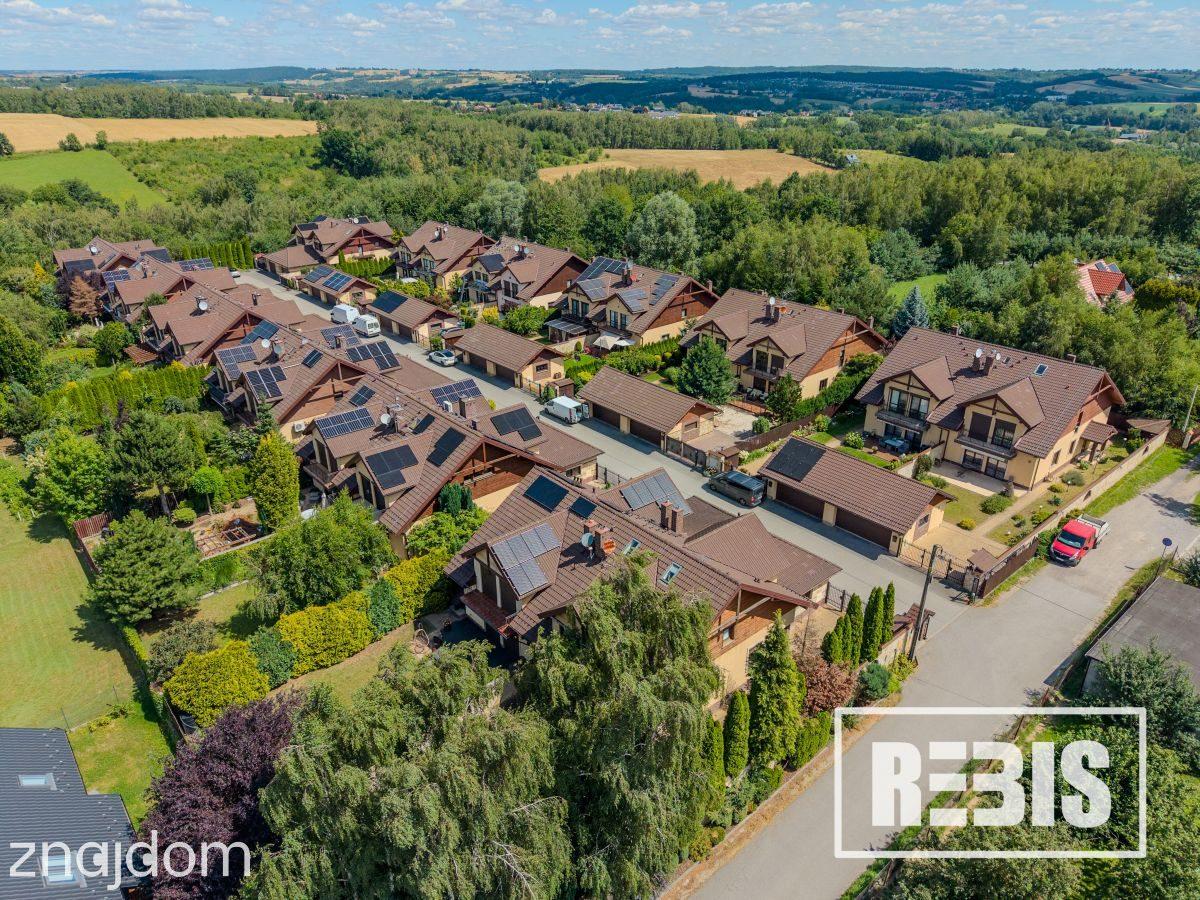 ENG| Michałowice, 190m2, 6 pokoi, ogród, garaż