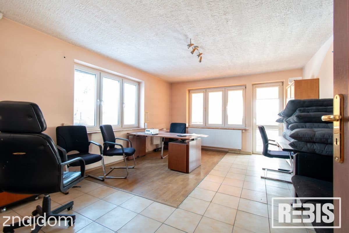 Dom ok 400m2 + hala 300 m2, Działka 25a, Rączna - zdjęcie 15