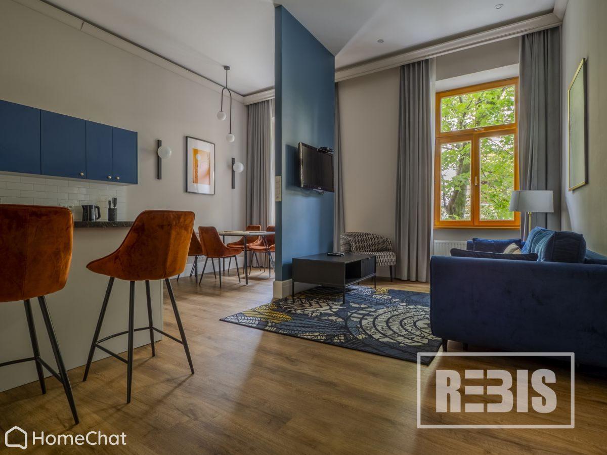 ENG| Stare miasto, plac na groblach 49m2