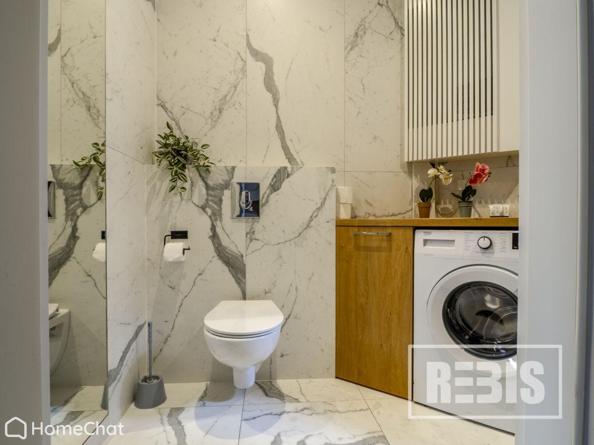 ENG| Stare miasto 80m2 , plac na groblach, 3 pok.