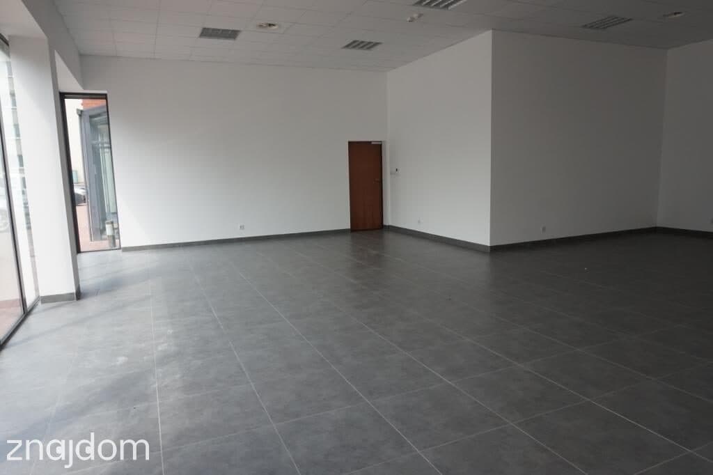 Lokal z witryną | biuro | usługi | parking - zdjęcie 2