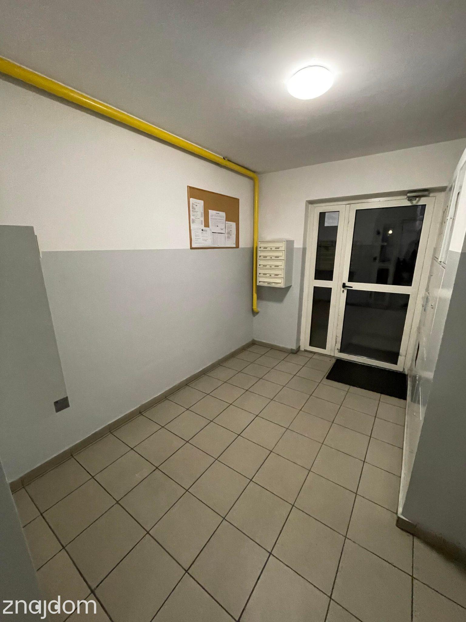 Duża kawalerka | balkon | zamknięte osiedle | - zdjęcie 13