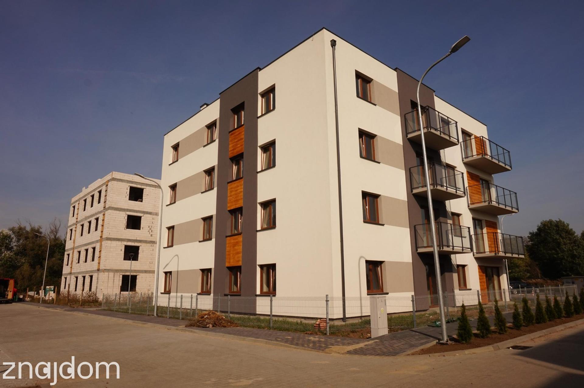 3 pokoje | balkon | miejsce parkingowe - ostatni lokal