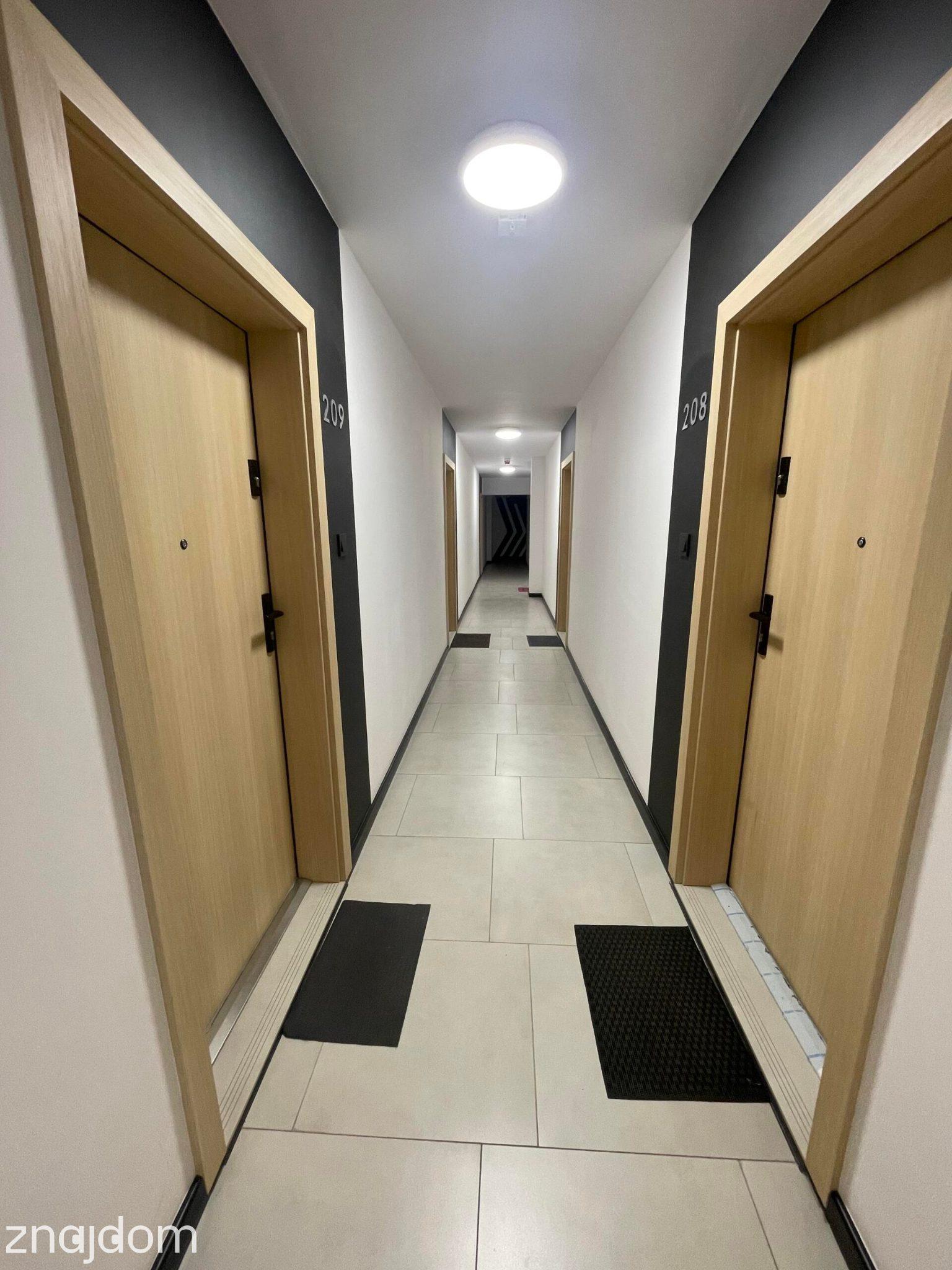 Umeblowana kawalerka | miejsce parkingowe | wolna od zaraz - zdjęcie 9
