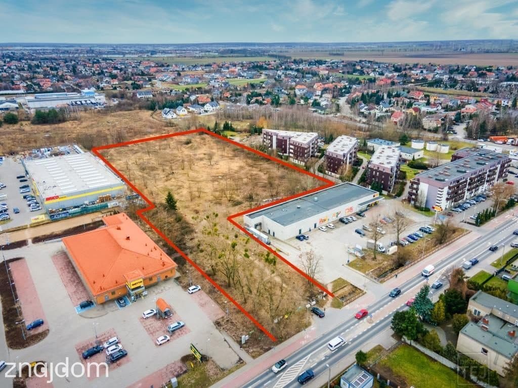Teren inwestycyjny pod zabudowę usługową. - zdjęcie 5