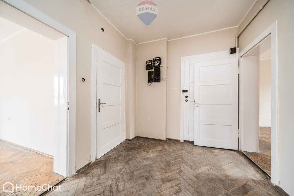 Mieszkanie w domu 2-lokal. w świetnej lokalizacji