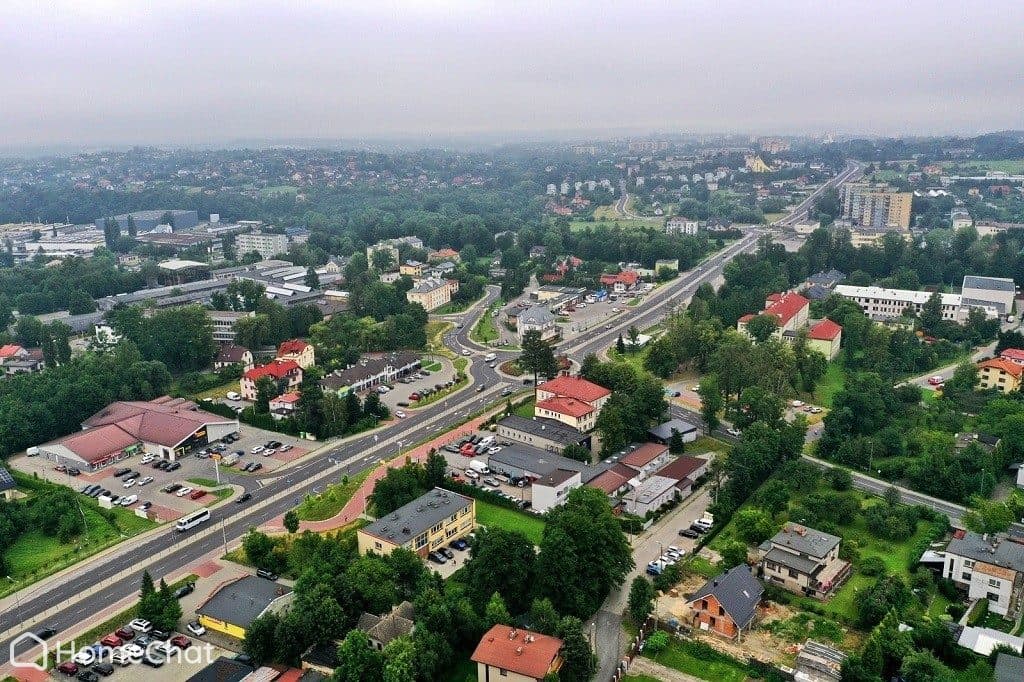 Budynek w centrum Wapienicy
