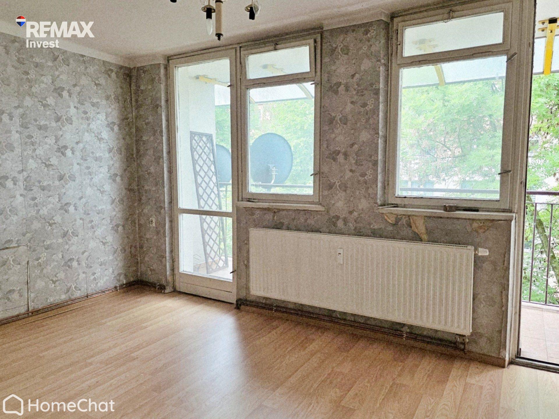 Balkon, zieleń i centrum miasta