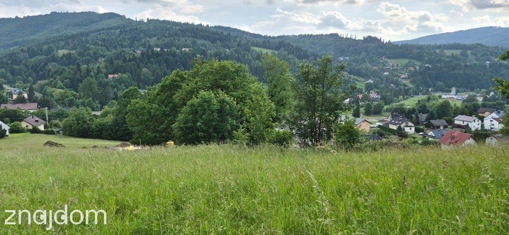 Widokowa działka - odkryj spokój w Beskidach