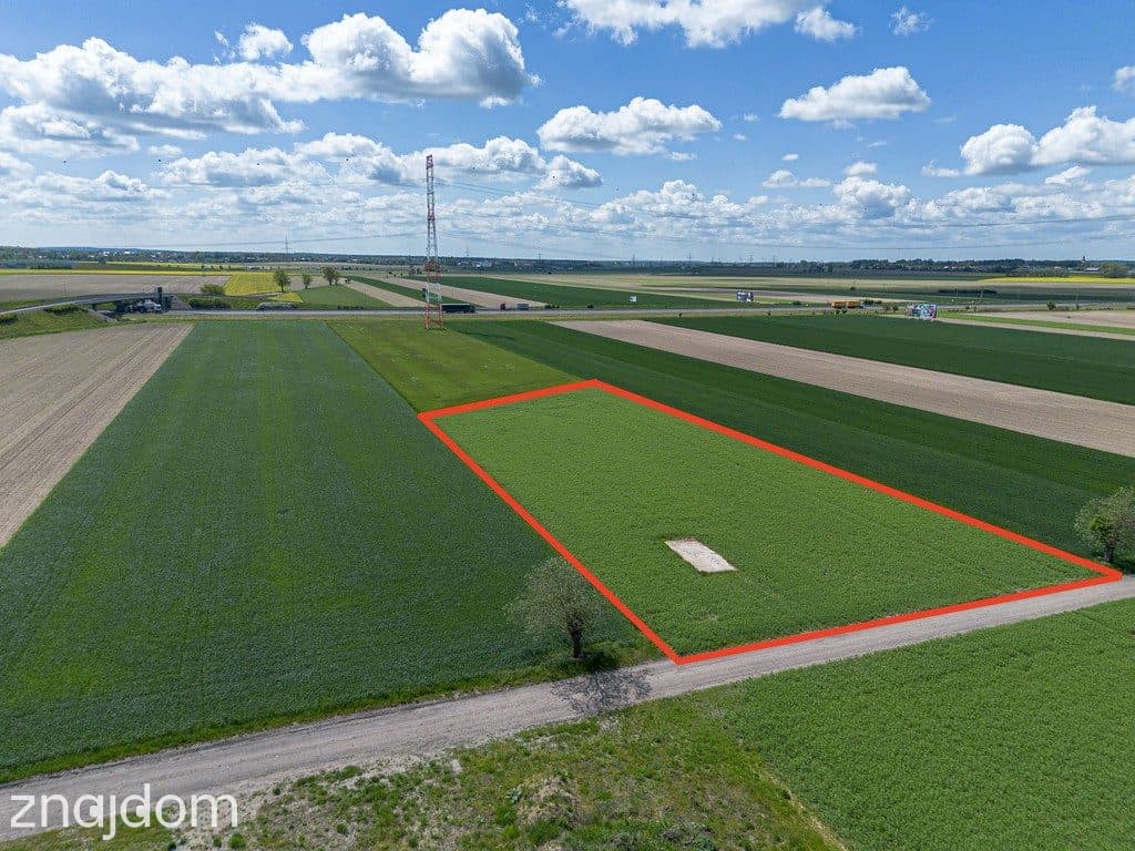 Wyjątkowa działka przemysłowa w Gołuskach