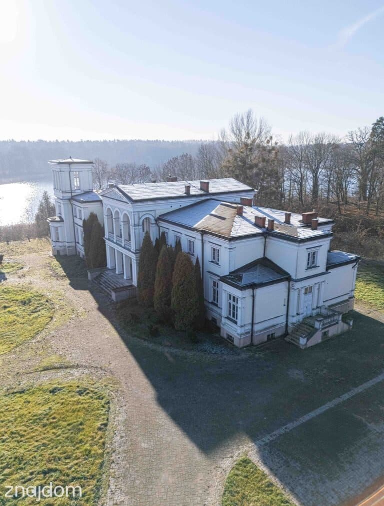 PAŁAC NAD JEZIOREM | 4 HA | GOTOWY DO ARANŻACJI - zdjęcie 2