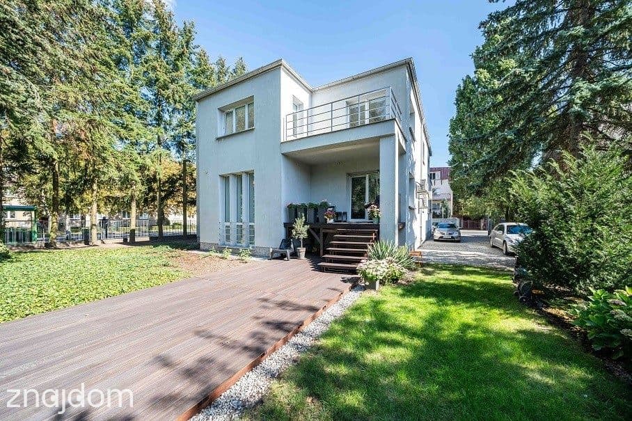 Willa modernistyczna na Starym Grunwaldzie - zdjęcie 2