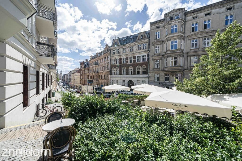 Apartament w "Żelazku", dwa balkony, m.postojowe - zdjęcie 19