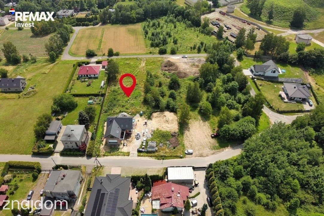 Płaska działka 841 m² pod wymarzony dom - zdjęcie 15