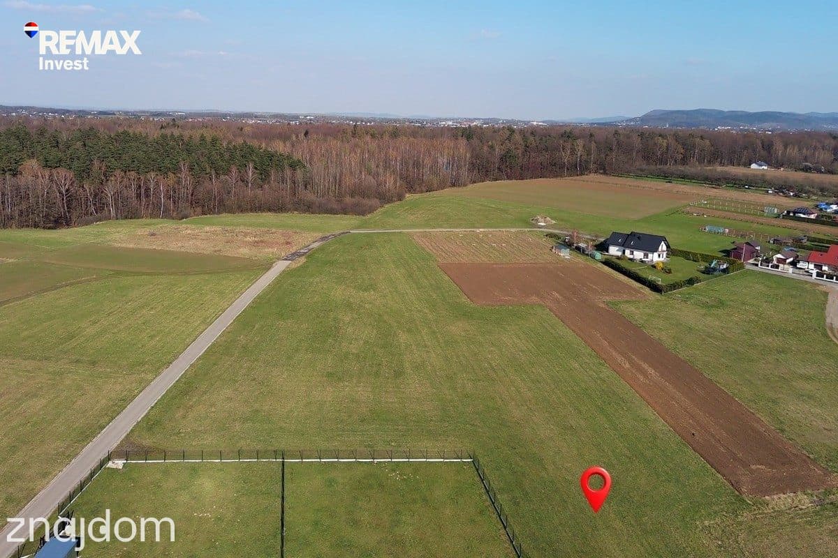 1296m2 w Czańcu z widokiem na góry i las - zdjęcie 9