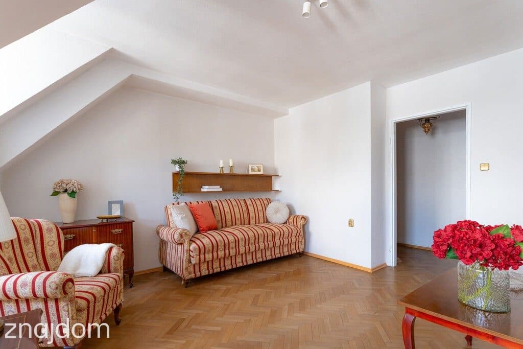 STARÓWKA - PRESTIŻ I PONADCZASOWA WARTOŚĆ - zdjęcie 7