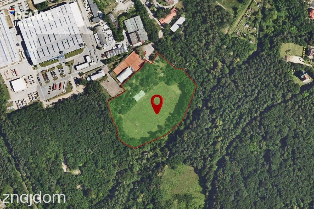 Sprzedam historyczny stadion, teren inwestycyjny - zdjęcie 2