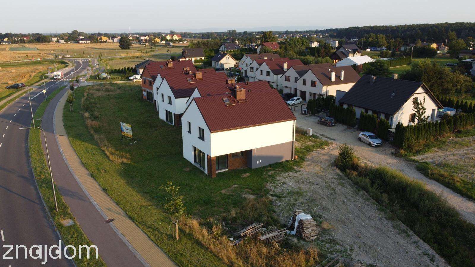 Dom w Urbanowicach. Kupujący nie płaci prowizji.