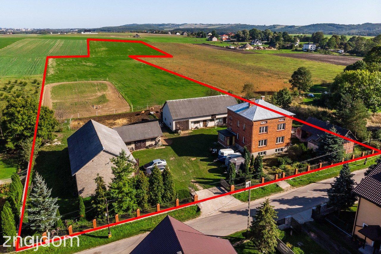 Lgota Wolbromska Gospodarstwo Rolne Stadnina - zdjęcie 3