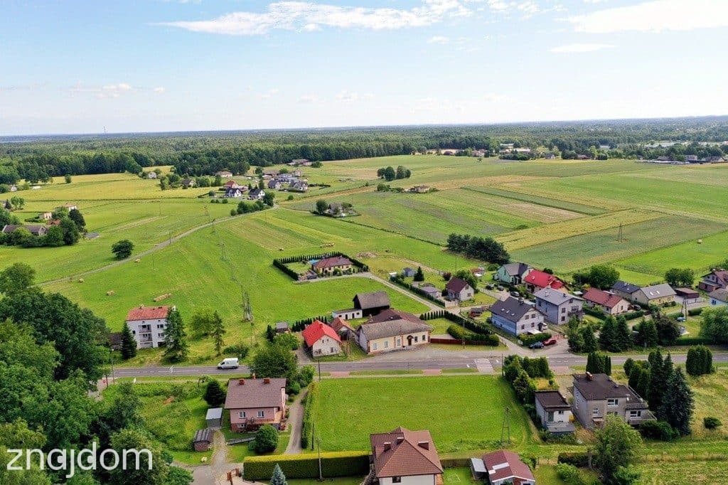 Budynek mieszkalno - usługowy Landek - zdjęcie 18