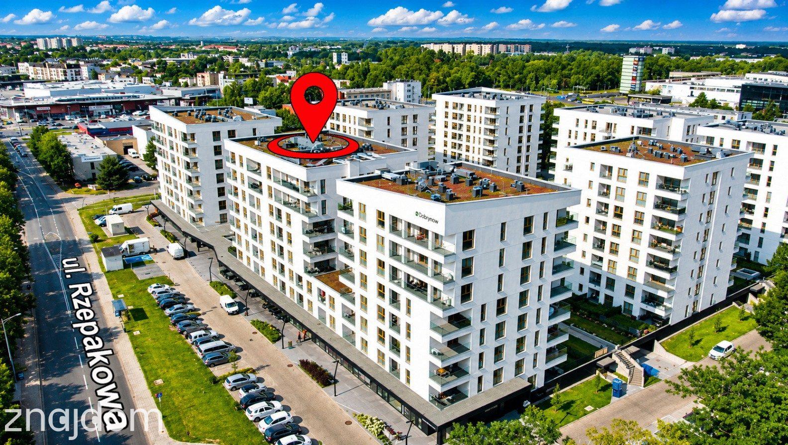 Komfortowa kawalerka z miejscem garażowym – Brynów - zdjęcie 2