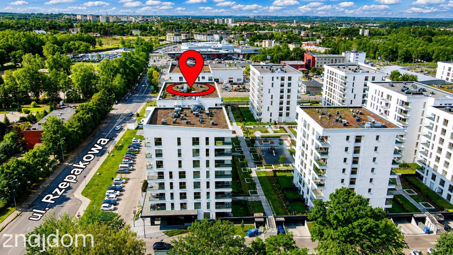 Komfortowa kawalerka z miejscem garażowym – Brynów - zdjęcie 4