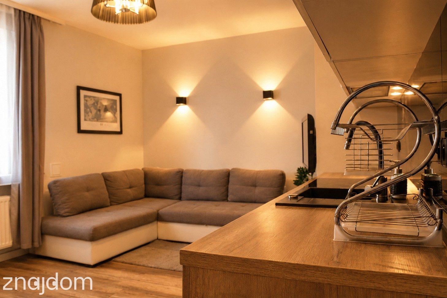 34 m² z osobną sypialnią | Katowice Dąb - zdjęcie 9