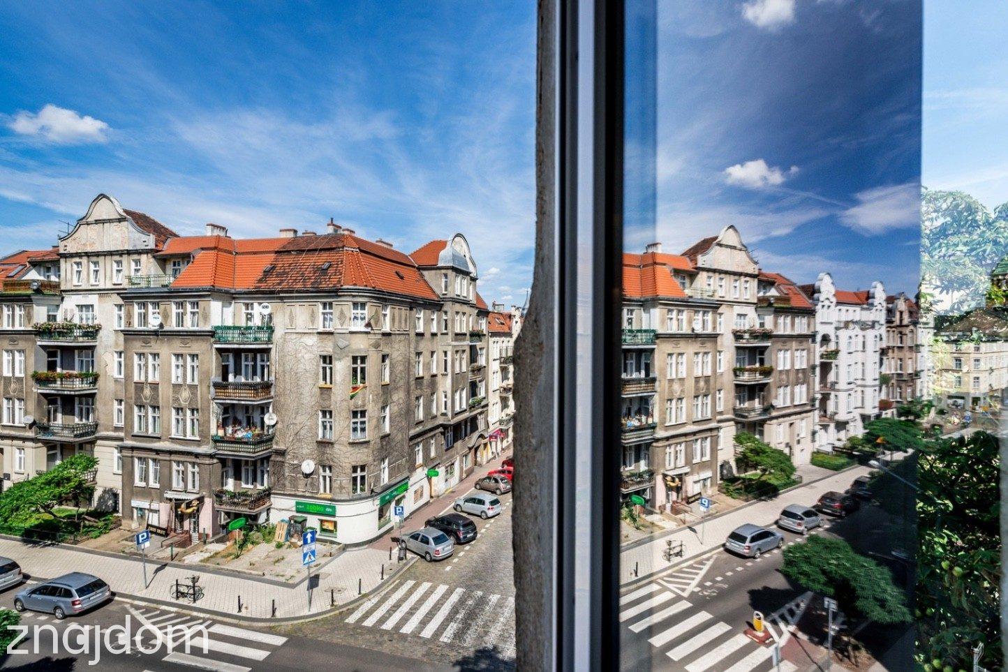 Mieszkanie 3 pokoje kamienica Jeżyce - zdjęcie 5