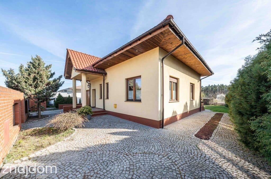 Przytulny i funkcjonalny dom w Kiekrzu. - zdjęcie 7